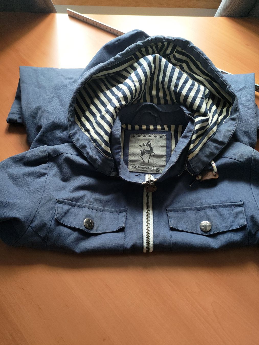 Alprausch Jacken: Damen - Jacke - Alprausch - S – Gebraucht aus Untervaz von Lyraia 3