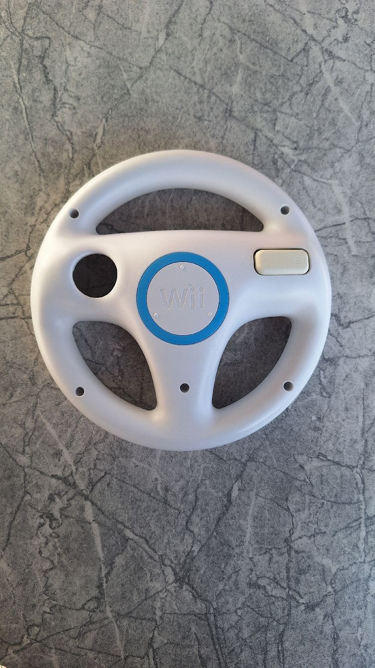 Nintendo Controller: Nintendo Wii Lenkrad Weiss – Usato da Lützelflüh-Goldb venduto da bli_f2v9