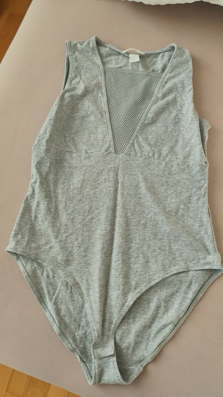 Lots de vêtements: Mega schönes Kleiderpaket – Neuf (Voir description) à Zürich par Claudia_Zueri 1