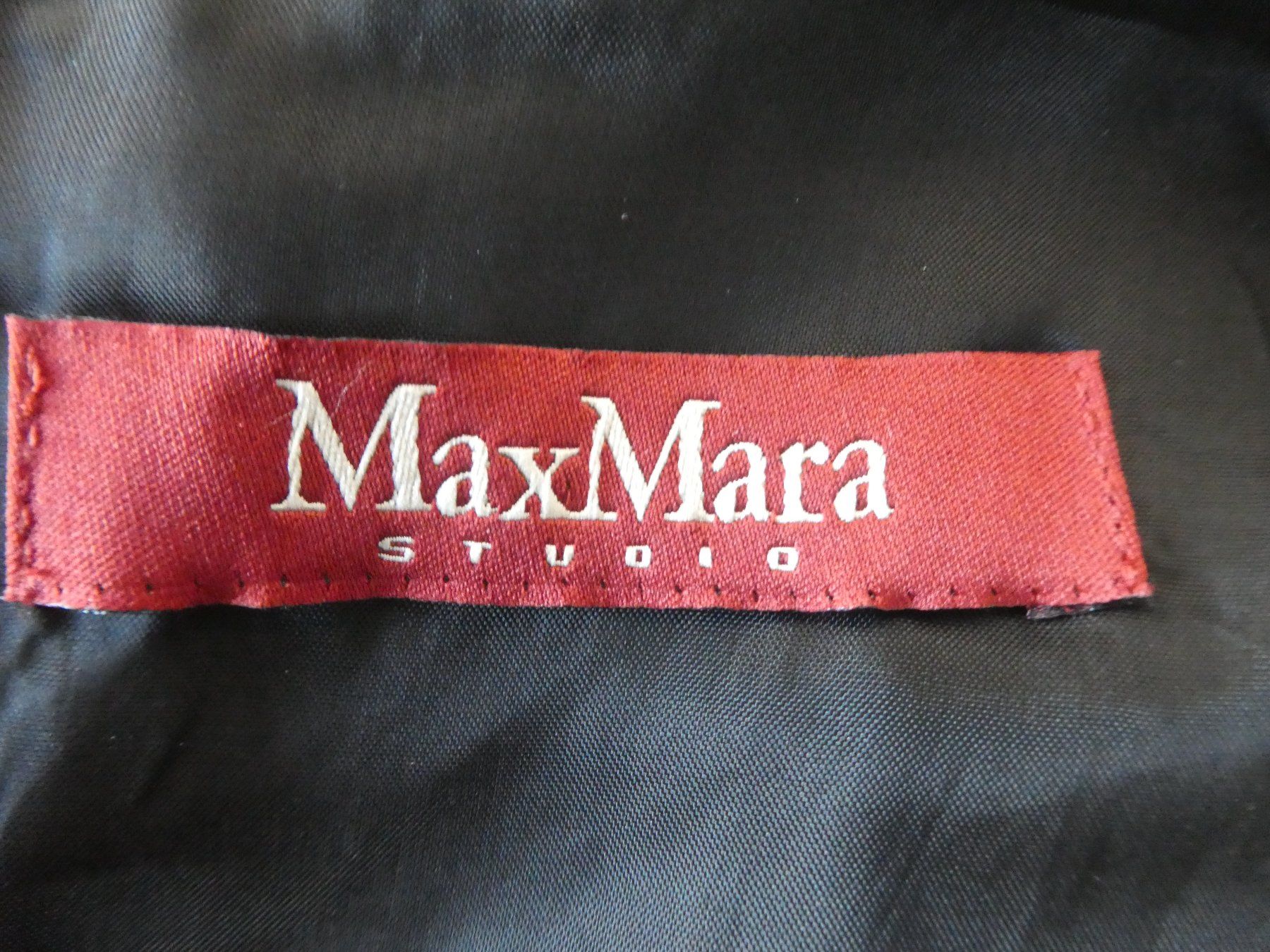 Max Mara Vestiti: Max Mara STUDIO edles Etui Kleid,  Gr. 34/36 – Usato da Berneck venduto da chouchou1415 5