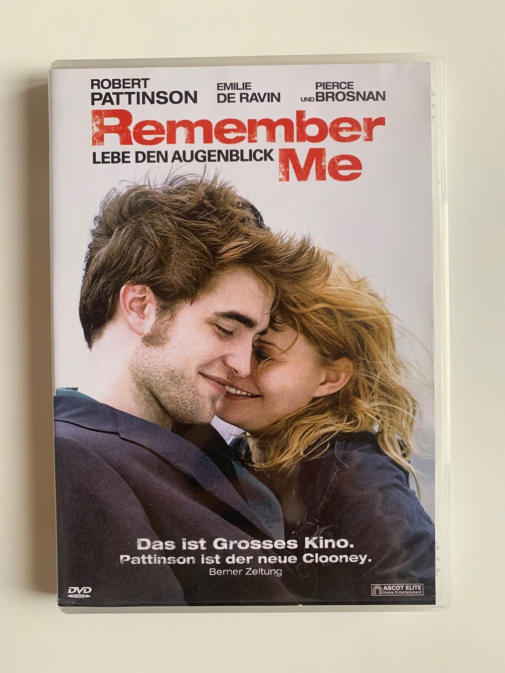 Tutti i DVDs: DVD "Remember Me" - Drama mit Robert Pattinson – Usato da Zürich venduto da Leonieonie.