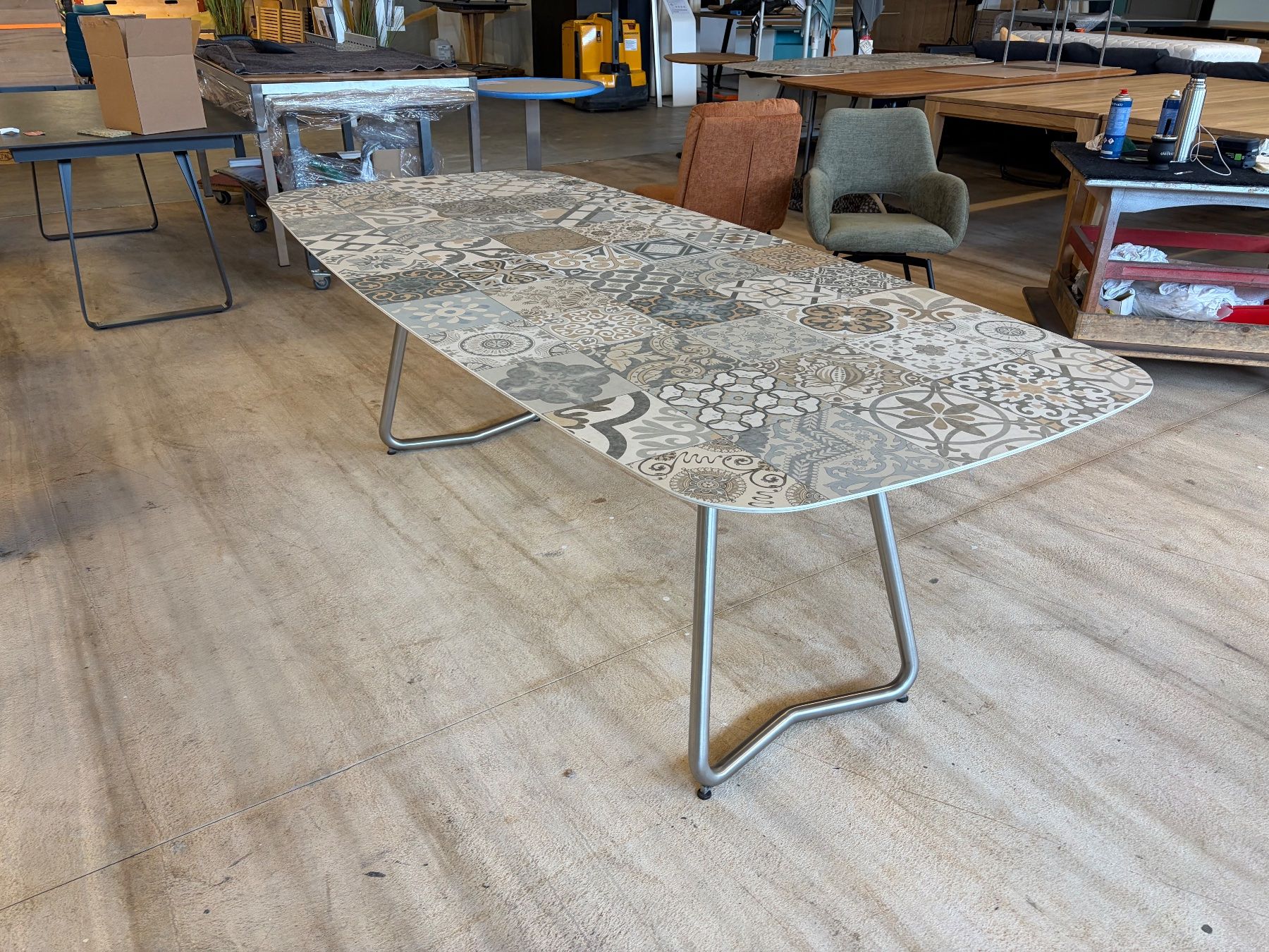 Tavoli: Keramiktisch 220x100cm # 677 – Nuovo (secondo la descrizione) da Willisau venduto da Arredodesign 7