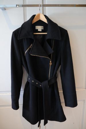 Schwarzer Wollmantel von Michael Kors