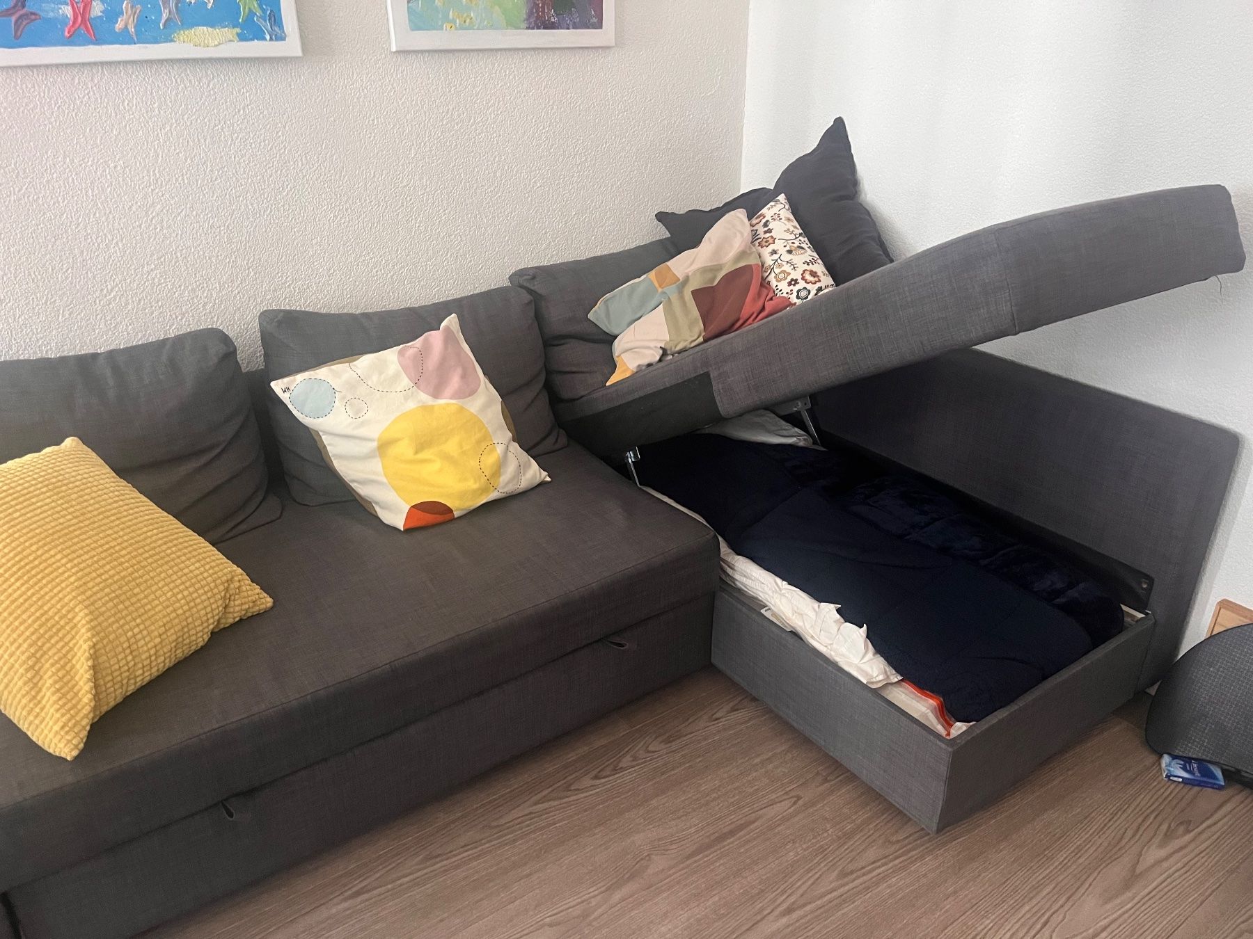 Ikea Divani: Ecksofa mit Bettfunktion und Stauraum Anthrazit – Usato da Zürich venduto da bag_g5xs 2