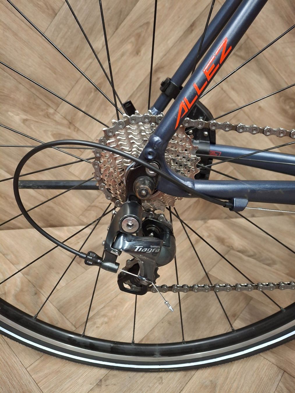 Specialized Vélos: Specialized Allez – D'occasion à Niederuzwil par Buecherwaeldli 4