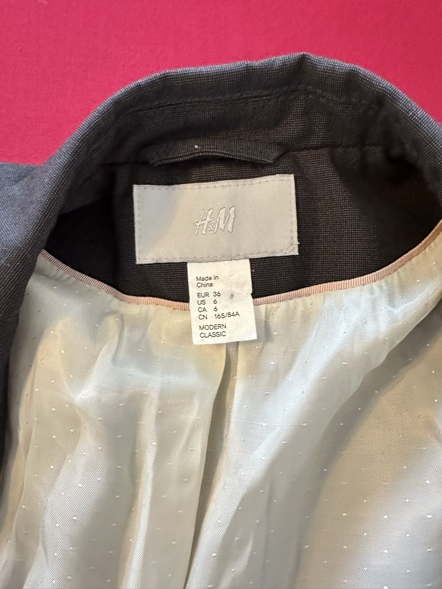 H&M Vestes: H&M short sleeve blazer – D'occasion à Murgenthal par mar_q2yf 4