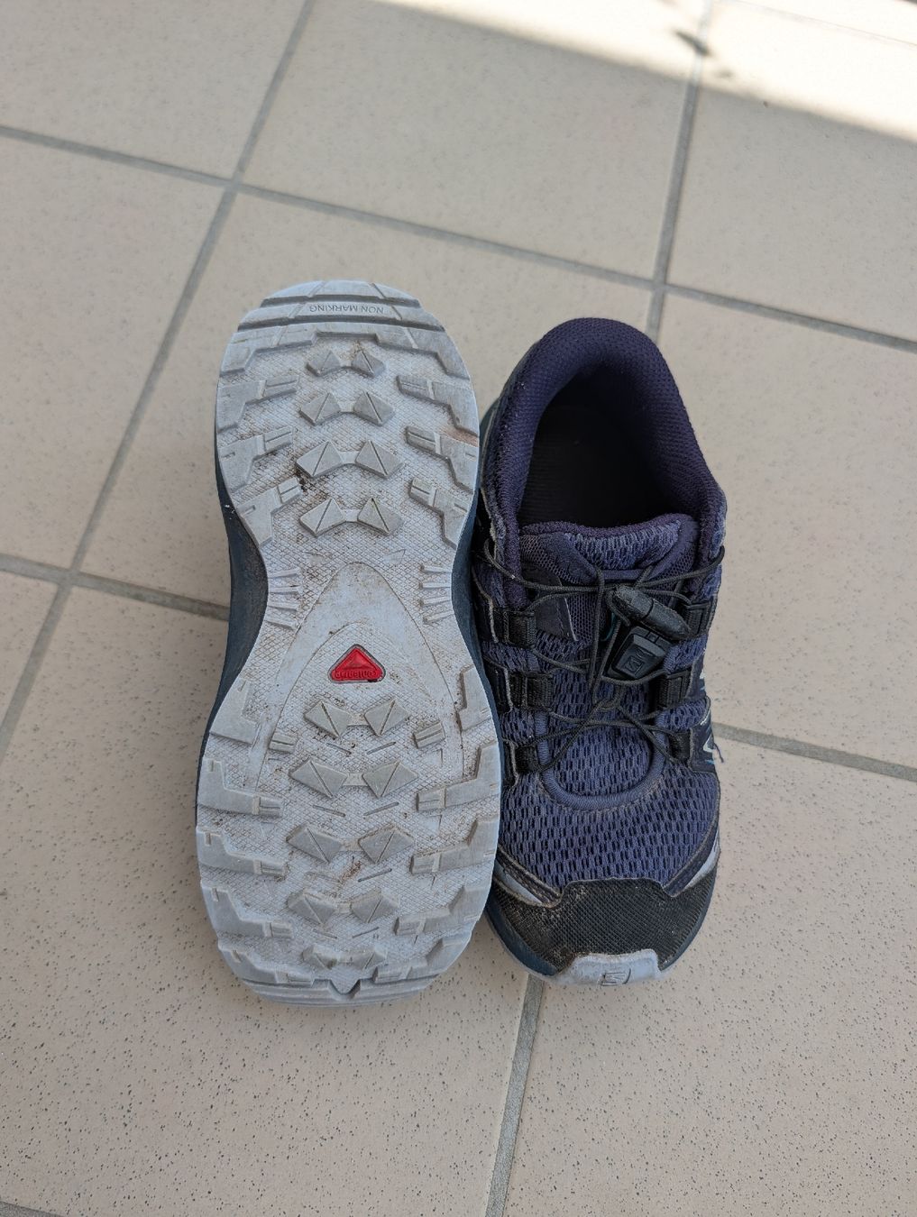 Salomon Schuhe für Jungen: Salomon Wanderschuh – Gebraucht aus Trimmis von Blueberry123 2