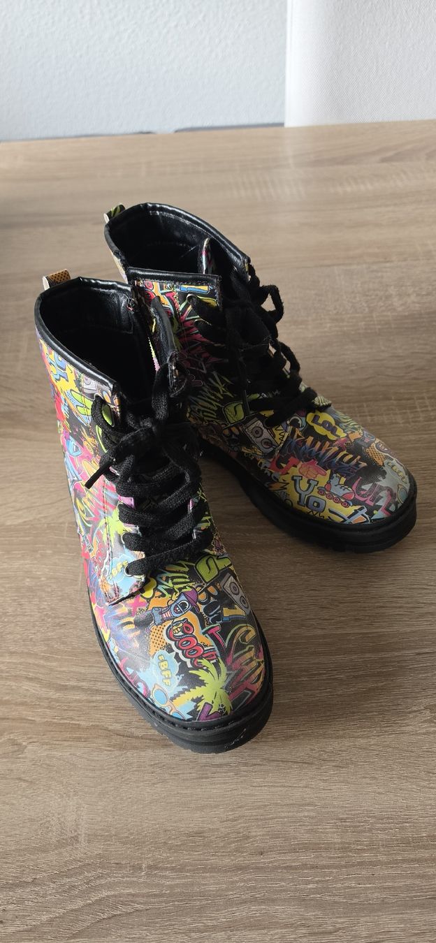 Chaussures garçon: Kinderstiefel/ Schnürschuhe DeeZee Gr. 35 – D'occasion à Kappel SO par bas_nkt9 1