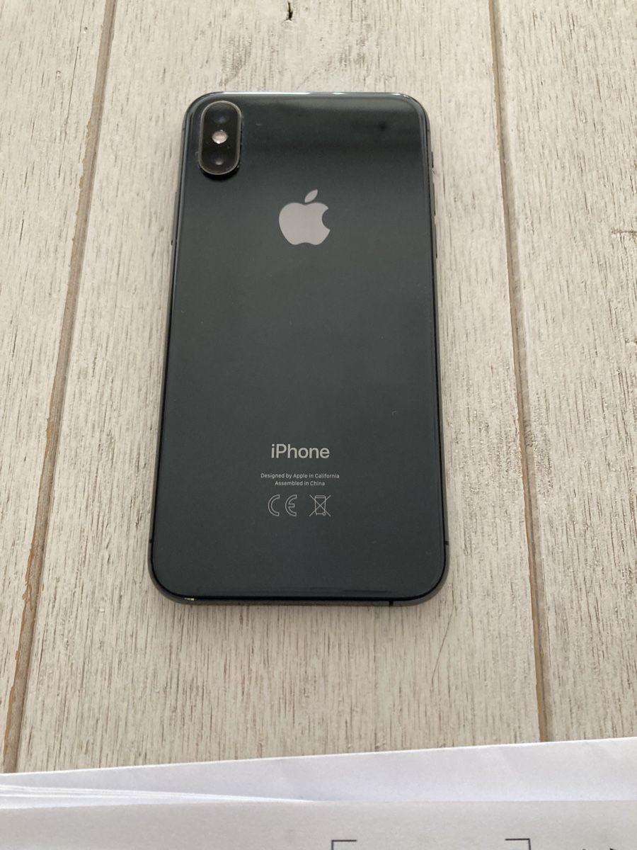 Apple Handys / Smartphones: iPhone XS - 256GB - Space Gray – Neu (gemäss Beschreibung) aus Prangins von TeeGeeBee 4