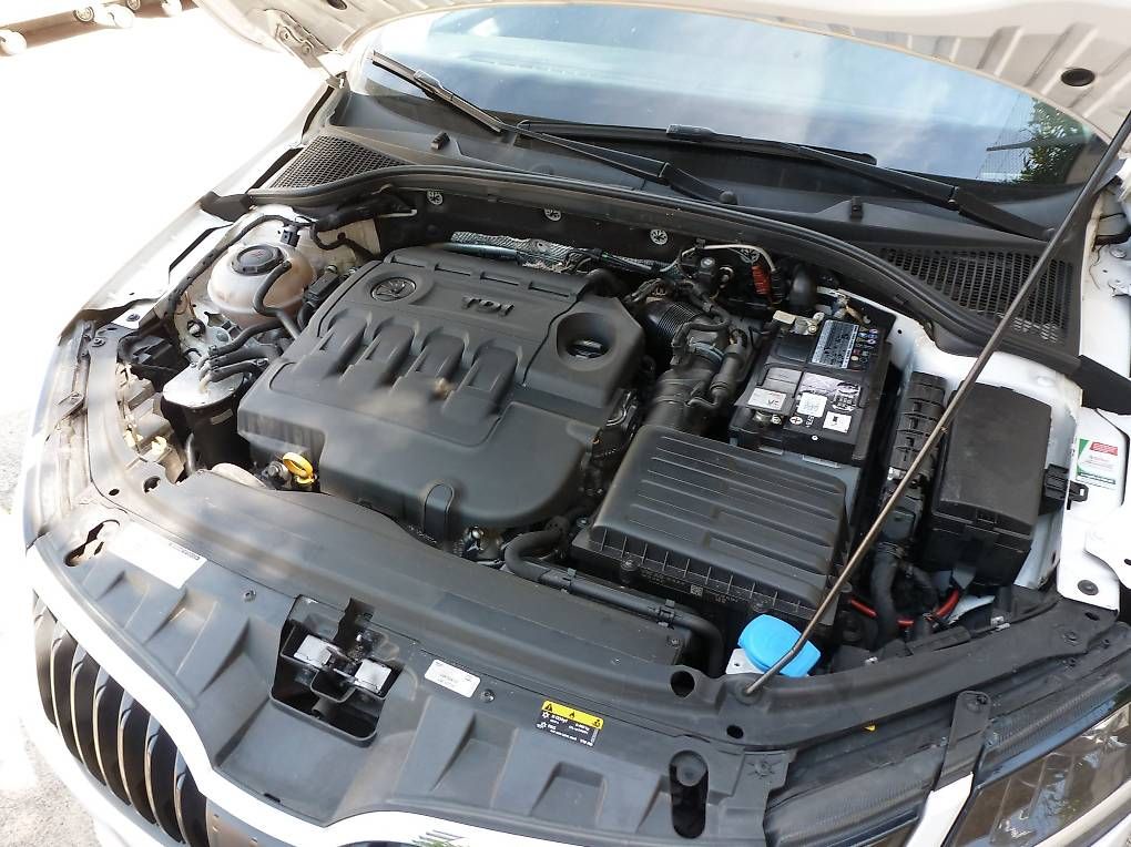 Autos: Skoda Octavia 2.0 TDI Ambition DSG – Gebraucht aus Rubigen von Scool 4