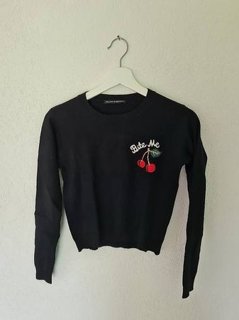 Brandy Melville Sweatshirt