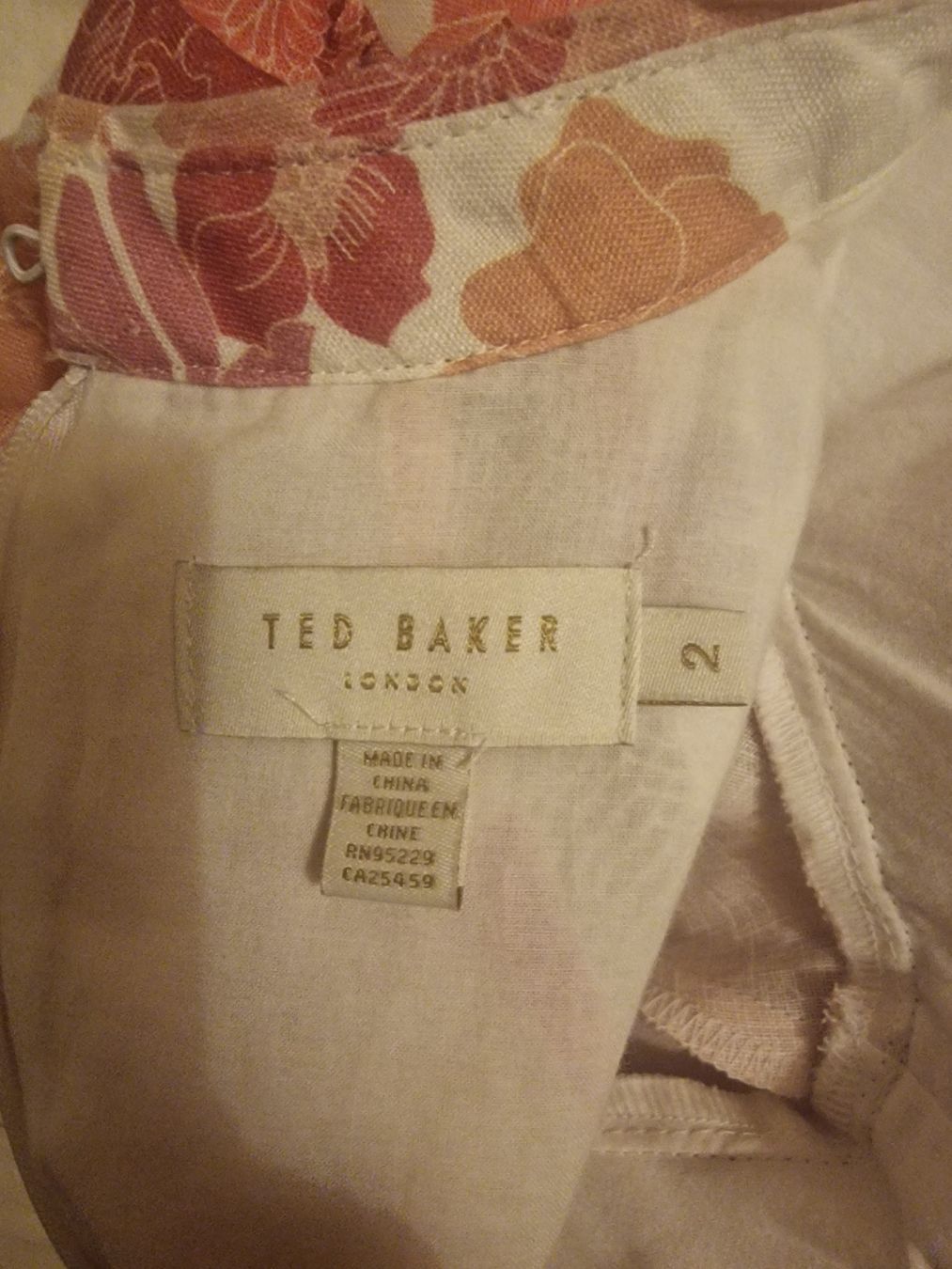 Ted Baker Vestiti: Kleid von Ted Baker (38) – Usato da Luzern venduto da ste_2wlc 1
