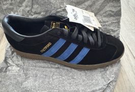 Adidas original Manchester United taille 40,2/3