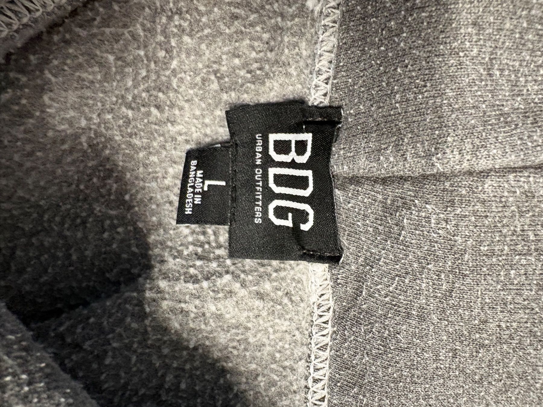Pullover & Sweatshirts: BDG Kapuzenpullover – Gebraucht aus Orpund von Stepach 4