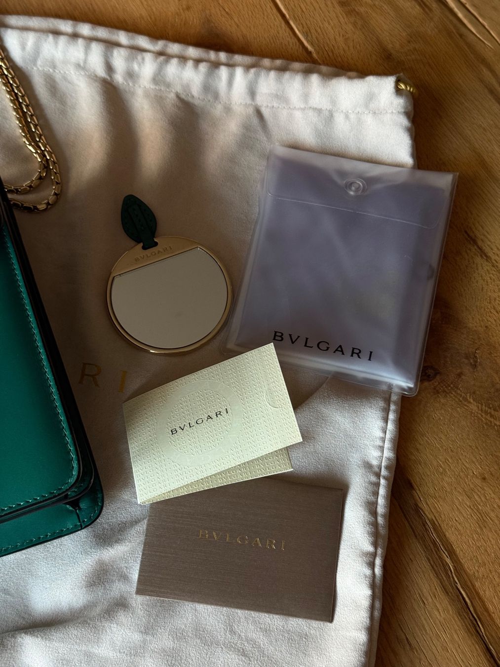 Bulgari Borse da donna: Bvlgari Serpenti Forever Shoulder Bag – Usato da Zürich venduto da Larazade 1