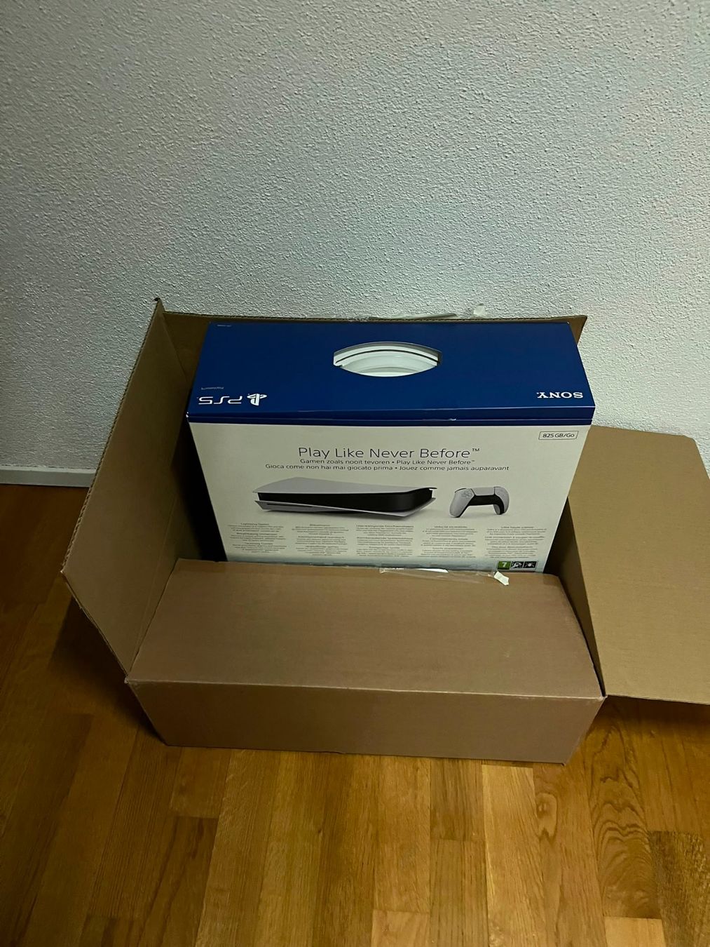 Sony Konsolen: Sony PlayStation 5 Konsole "disc version" gebraucht – Gebraucht aus Niederweningen von era_s96g 1