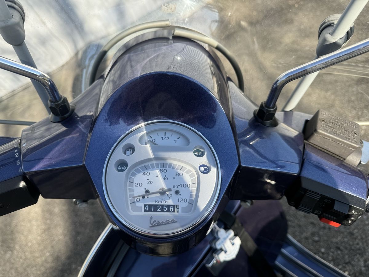 Strada: Vespa Piaggio PX125e – Usato da Wilen b. Wollerau venduto da Loonyacht 1