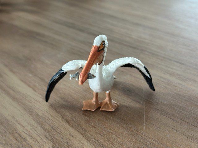 Statuette: Safari Ltd. Pelikan Sammelfigur – Usato da Fällanden venduto da SafariSchleichCH