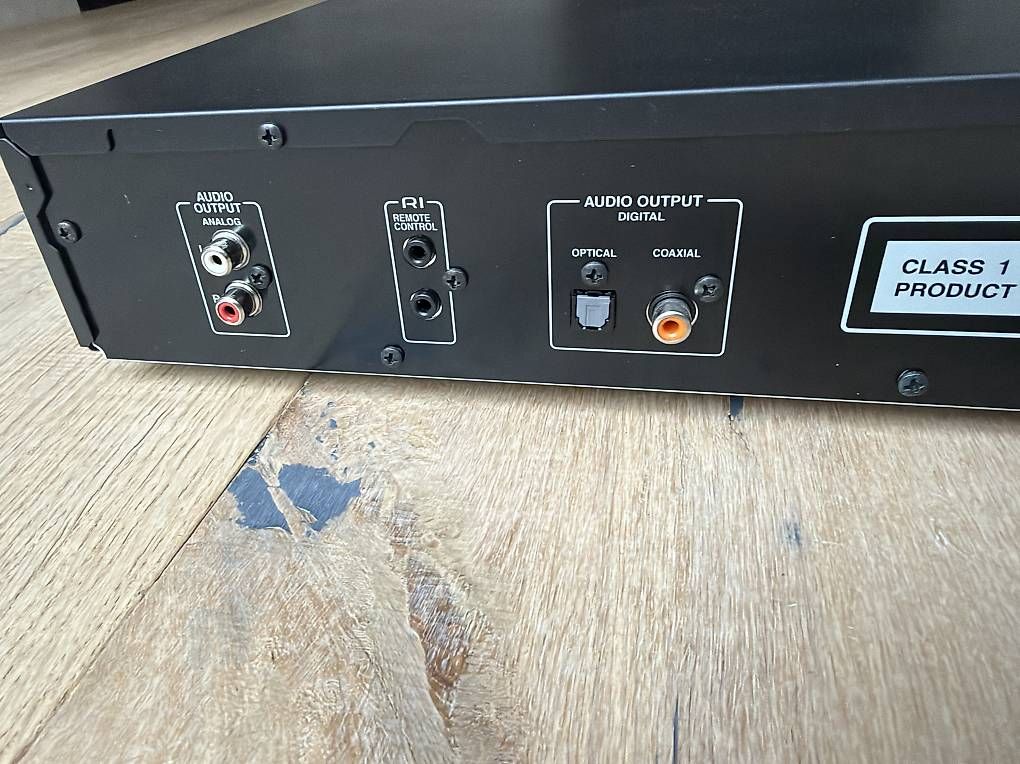 Onkyo Systèmes audio & multimédias: Neuwertiger Onkyo CD Player – D'occasion à Wil SG par Saintch 1