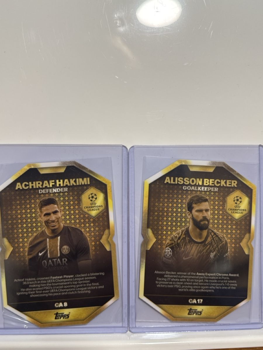 Topps Cartes à collectionner: Carte Topps Achraf Hakimi et Alisson Becker  – Neuf avec emballage d'origine à Vallamand par Cardscollector 1