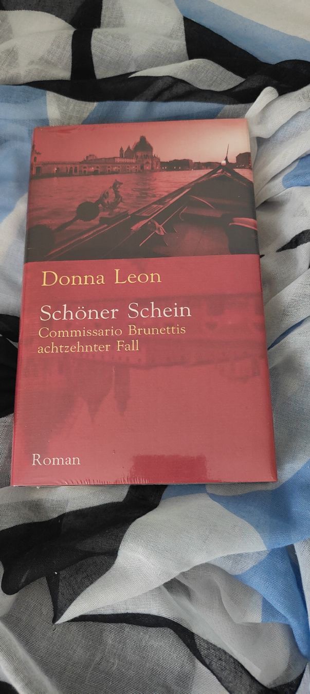 Livres: Buch Schöner Schein – Neuf avec emballage d'origine à Widnau par and_sgr9
