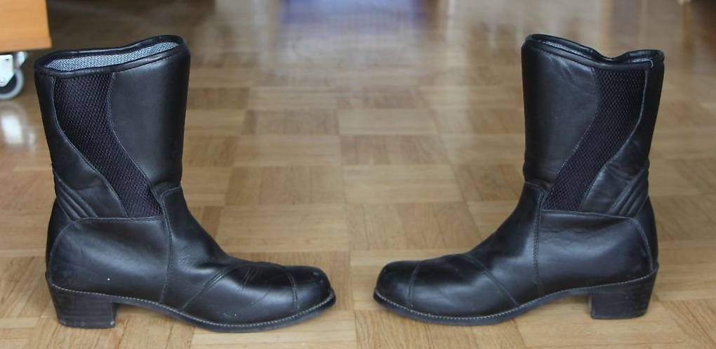 Scarpe da donna: Motorradstiefel – Usato da Rüdtligen venduto da Vortigern 1