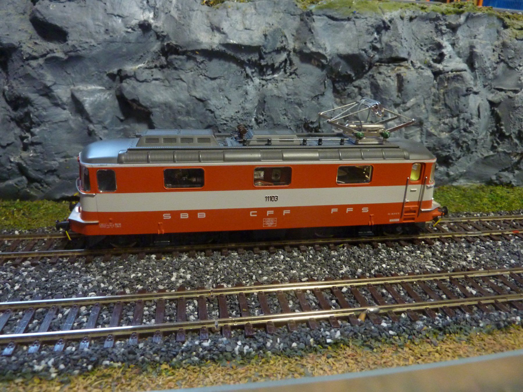 Hag Modellini di ferrovie: Hag Re 4/4'' Swiss Express, Digital Licht 3/1 – Usato da Halten venduto da 079kaid1 5
