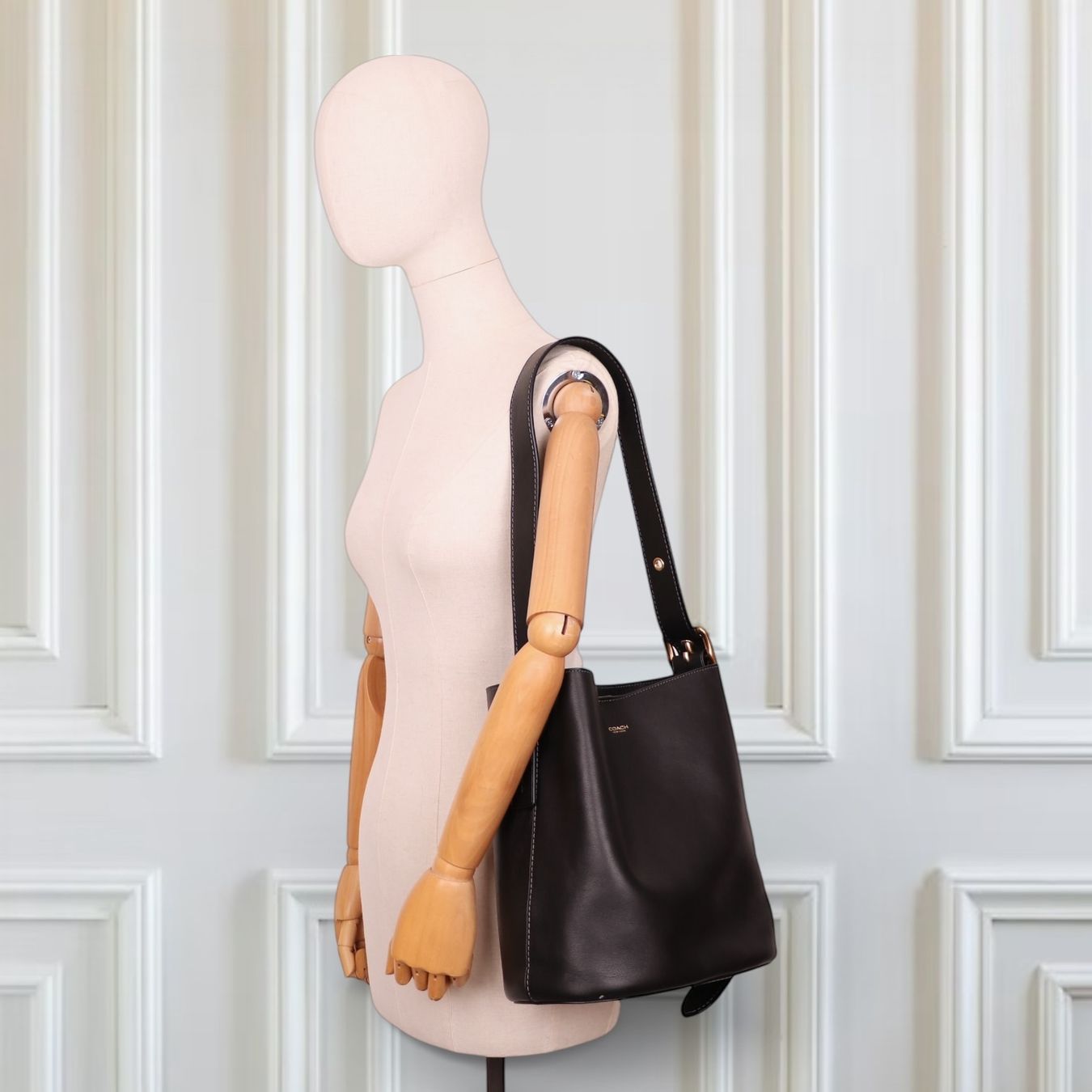 Coach Borse da donna: Coach Bleecker Schultertasche schwarz – Usato da Binningen venduto da Designerlabels 1