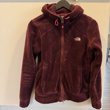 The North Face polaire bordeaux zippée, taille S comme neuve