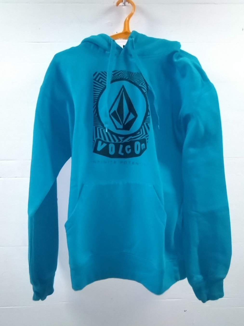 Maglioni & Felpe: Volcom turquoise, taille M, Sweat-shirt à capuche – Usato da Farvagny-le-Grand venduto da LaCaverne