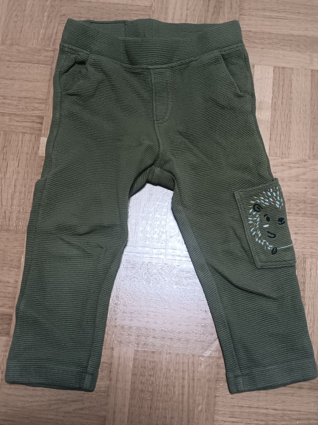 Lotti & Set di vestiti: Kinder Kleider Paket Gr.86 – Usato da Oftringen venduto da joa_bbm2 1