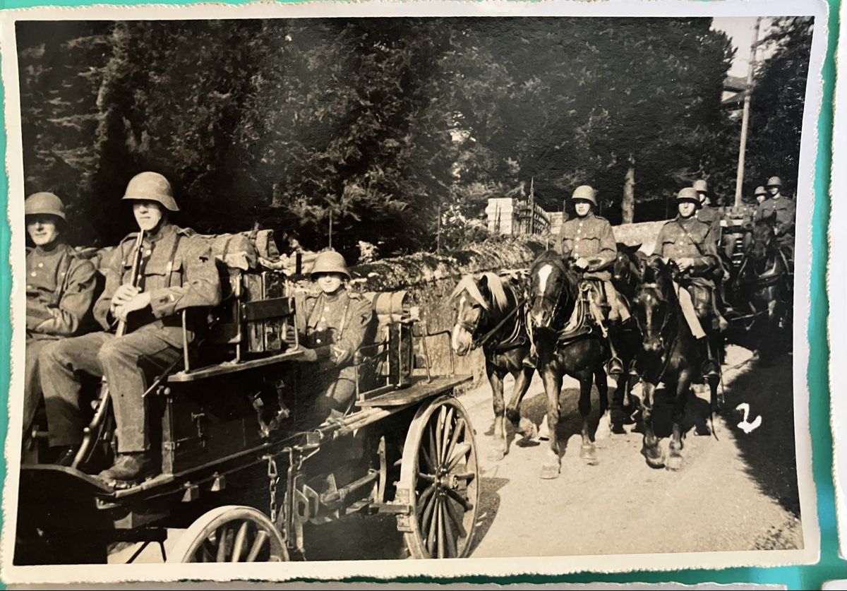 Cartes postales: Konvolut 4 Ansichtskarten Militär Armee Geschütz Pferde – D'occasion à Bauma par Baumer71 2