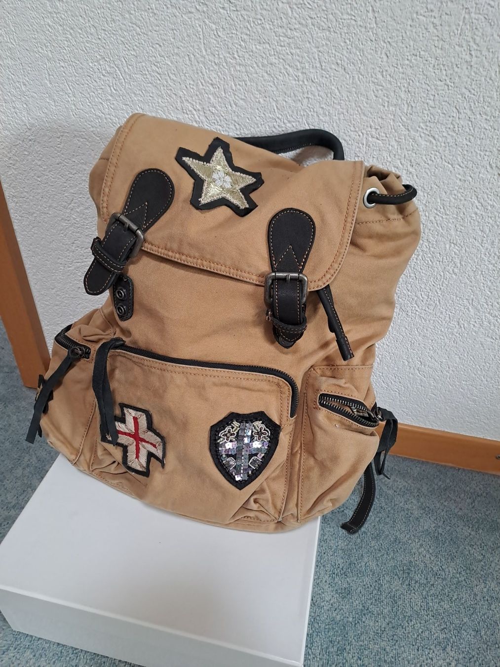 Zaini: Rucksack – Usato da Frauenfeld venduto da Andadaa