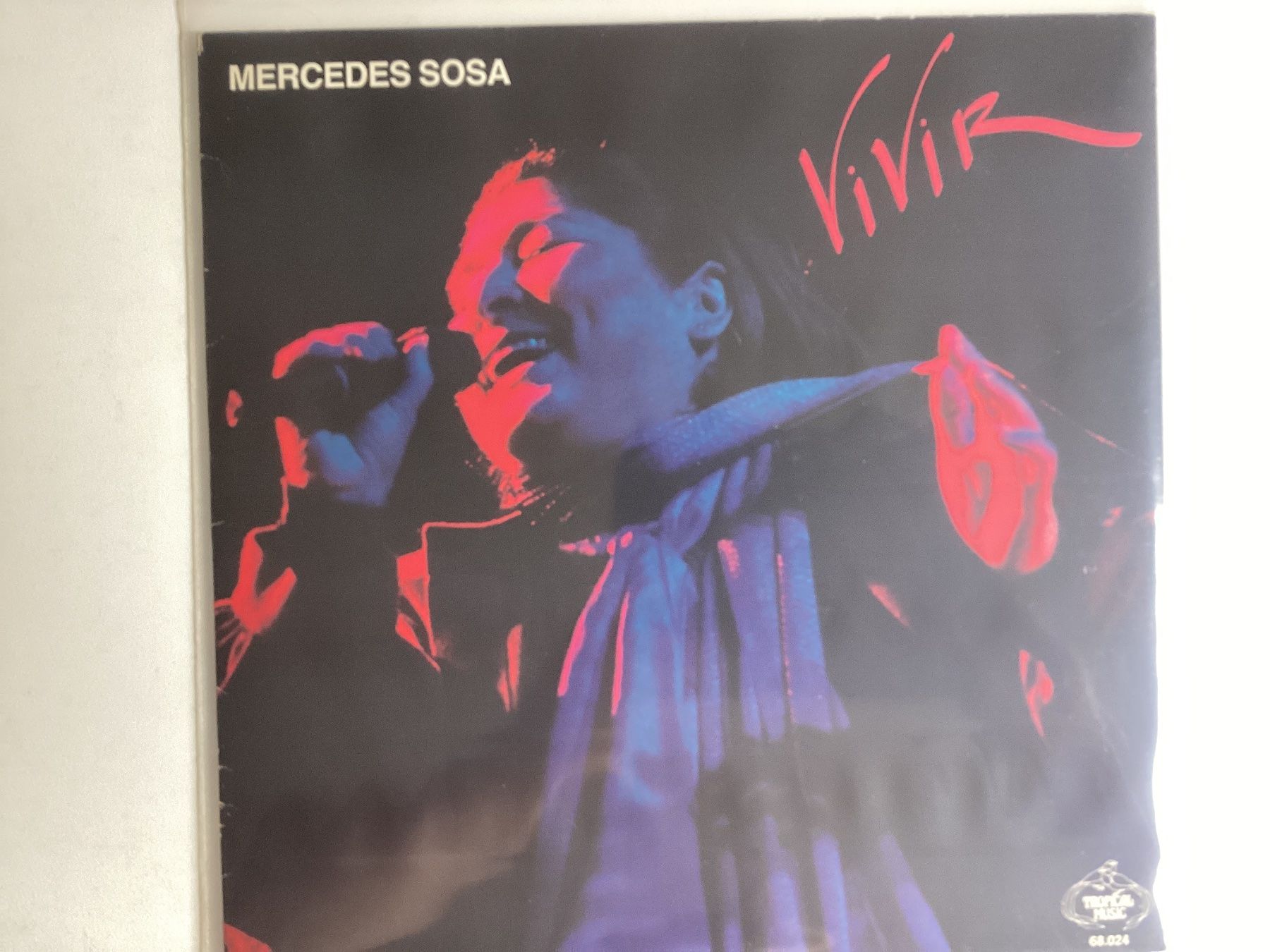 Dischi in vinile: Mersedes Sosa LP - Vivir – Usato da Gutenswil venduto da Hamzian