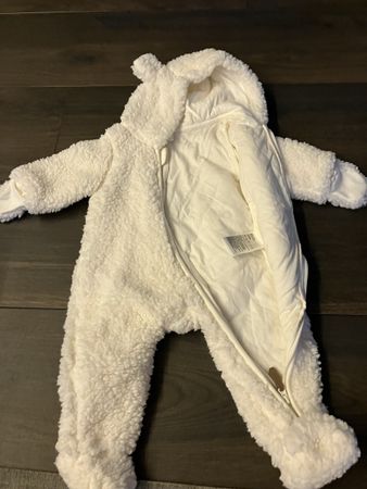 Baby Schneeanzug Teddy Weiss Grösse 68 guter Zustand