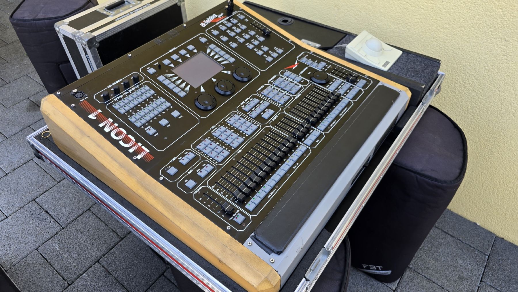 Console di mixaggio: JB Licon 1 DMX Lichtpult – Usato da melchnau venduto da lua_lrz7 2
