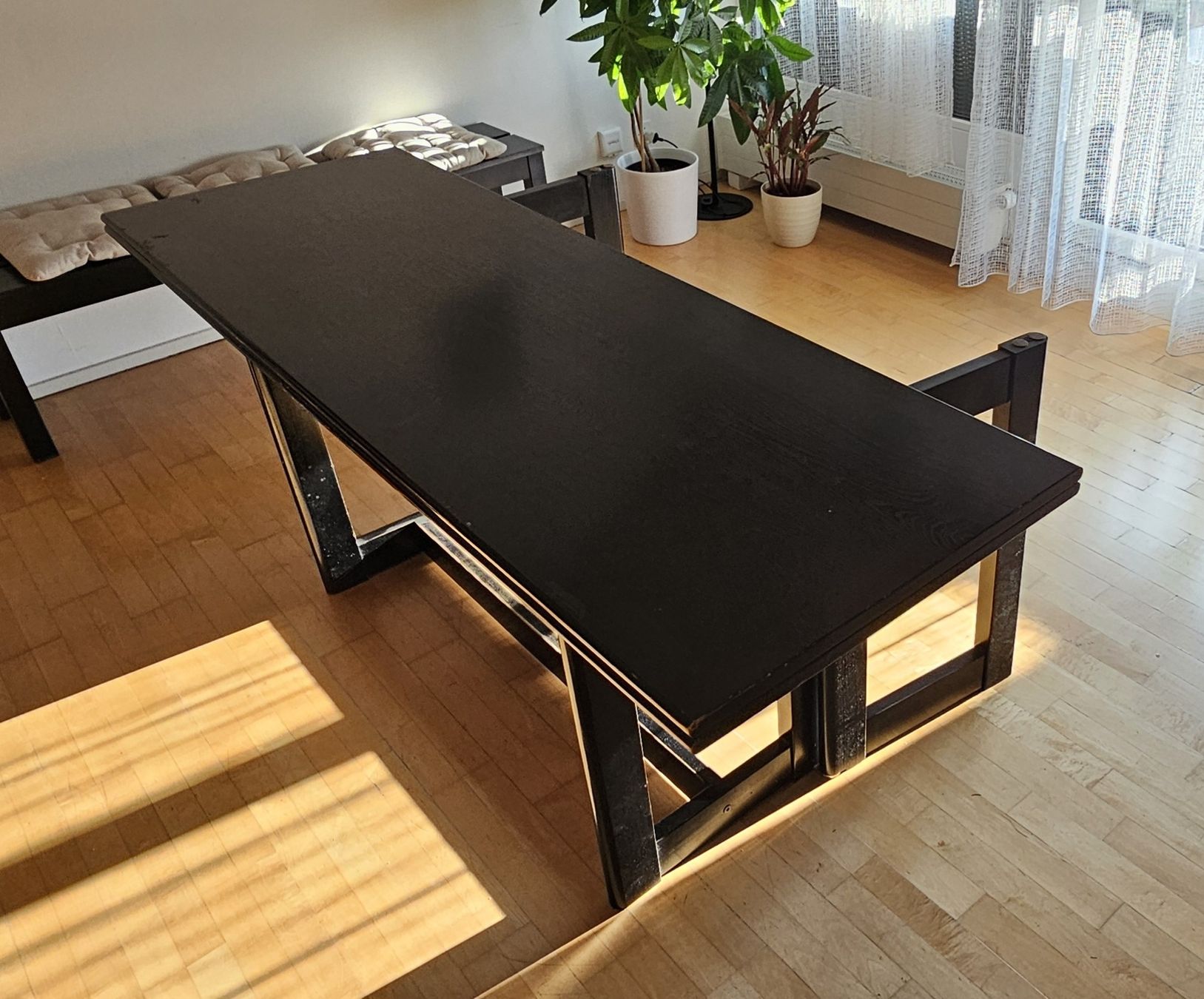 Tische: Extendable Dining Table – Black – Seats 6–10 – Gebraucht aus Zürich von jak_pvk7 2