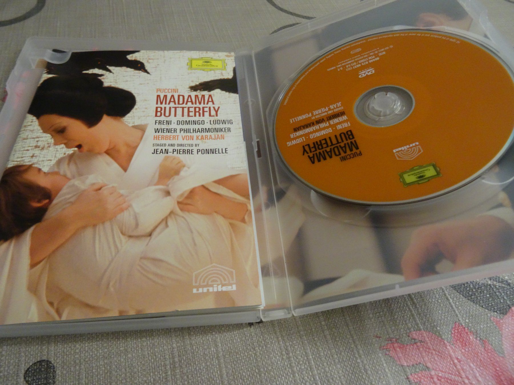 Tutti i DVDs: Puccini - Madama Butterfly - Karajan DVD OPER – Usato da Olten venduto da Disc-Ausverkauf 1