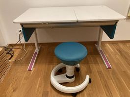 Ergonomischer Kinderschreibtisch und Bürostuhl aus 1. Hand