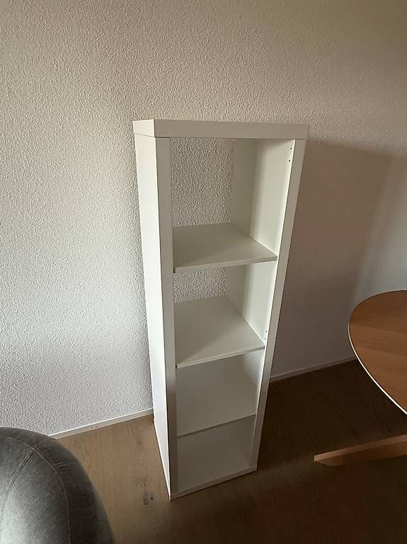 Scaffali: Bücherregal  – Usato da Winterthur venduto da kat_s9nl 1