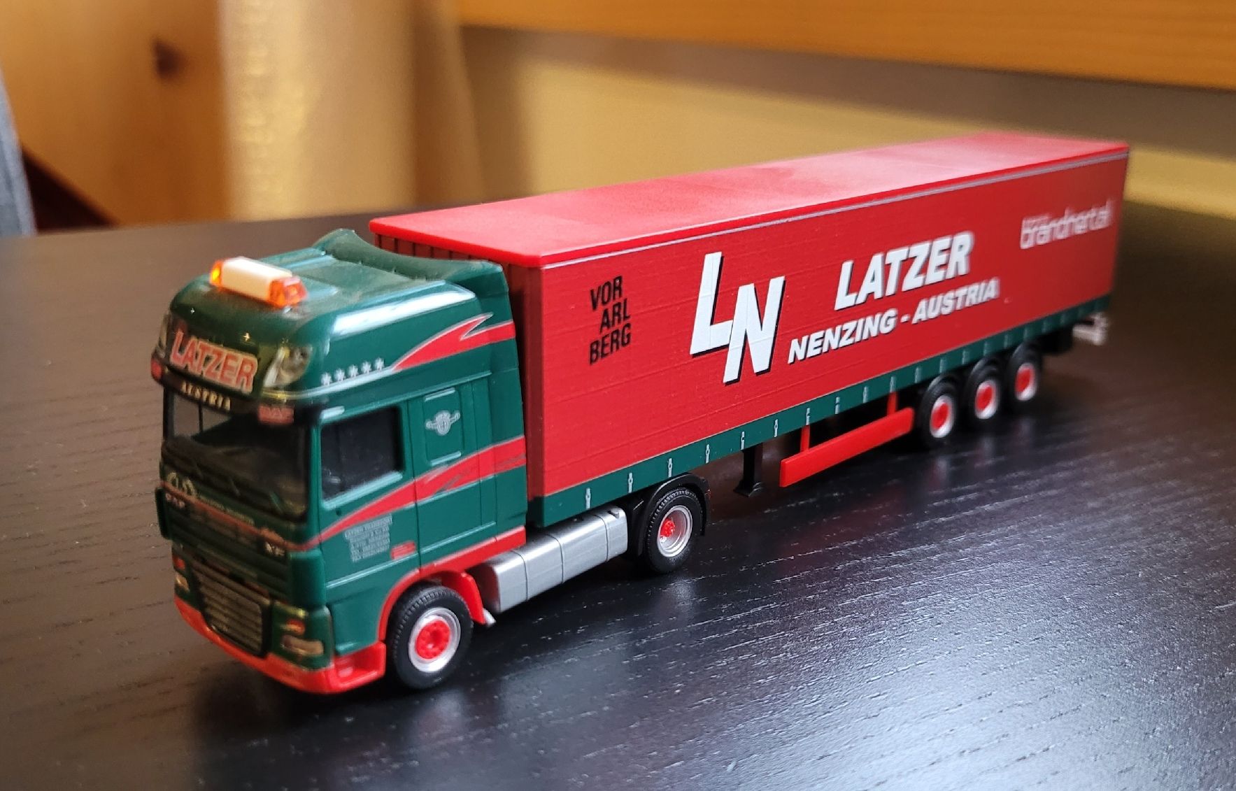 Herpa Modellbausätze & Standmodelle: Herpa LKW's 1:87 – Gebraucht aus Hettiswil von kuese85 3