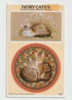 Postkarte Katze, mit Sticker von Lesley Ivory, Sammlerstück