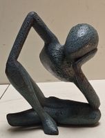 Skulptur Denker - Kunstobjekt aus Holz. (nov860)