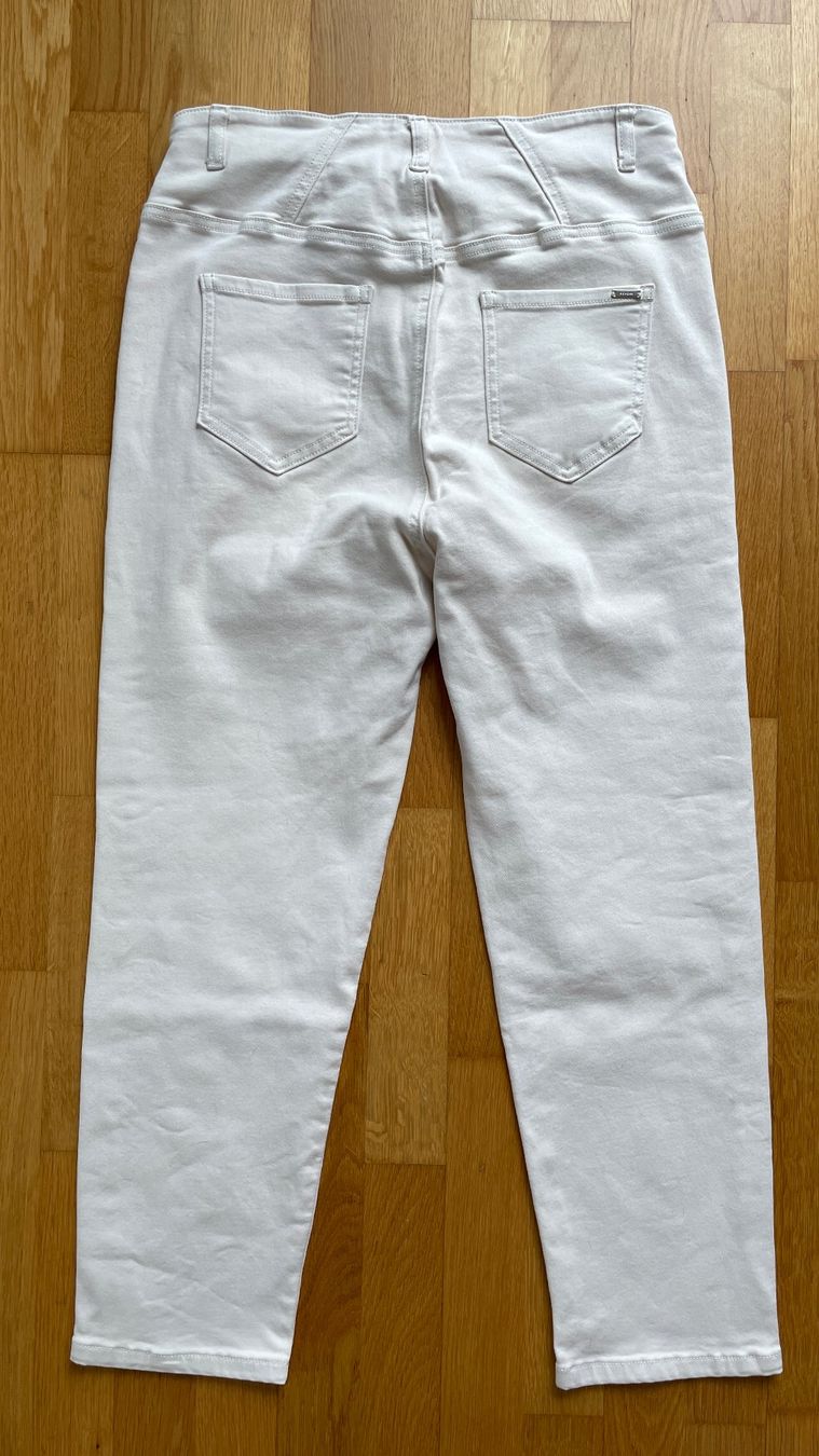 Morgan Jeans: Jeans Morgan, Grösse 38 – Nuovo (secondo la descrizione) da Burgdorf venduto da Crown. 1
