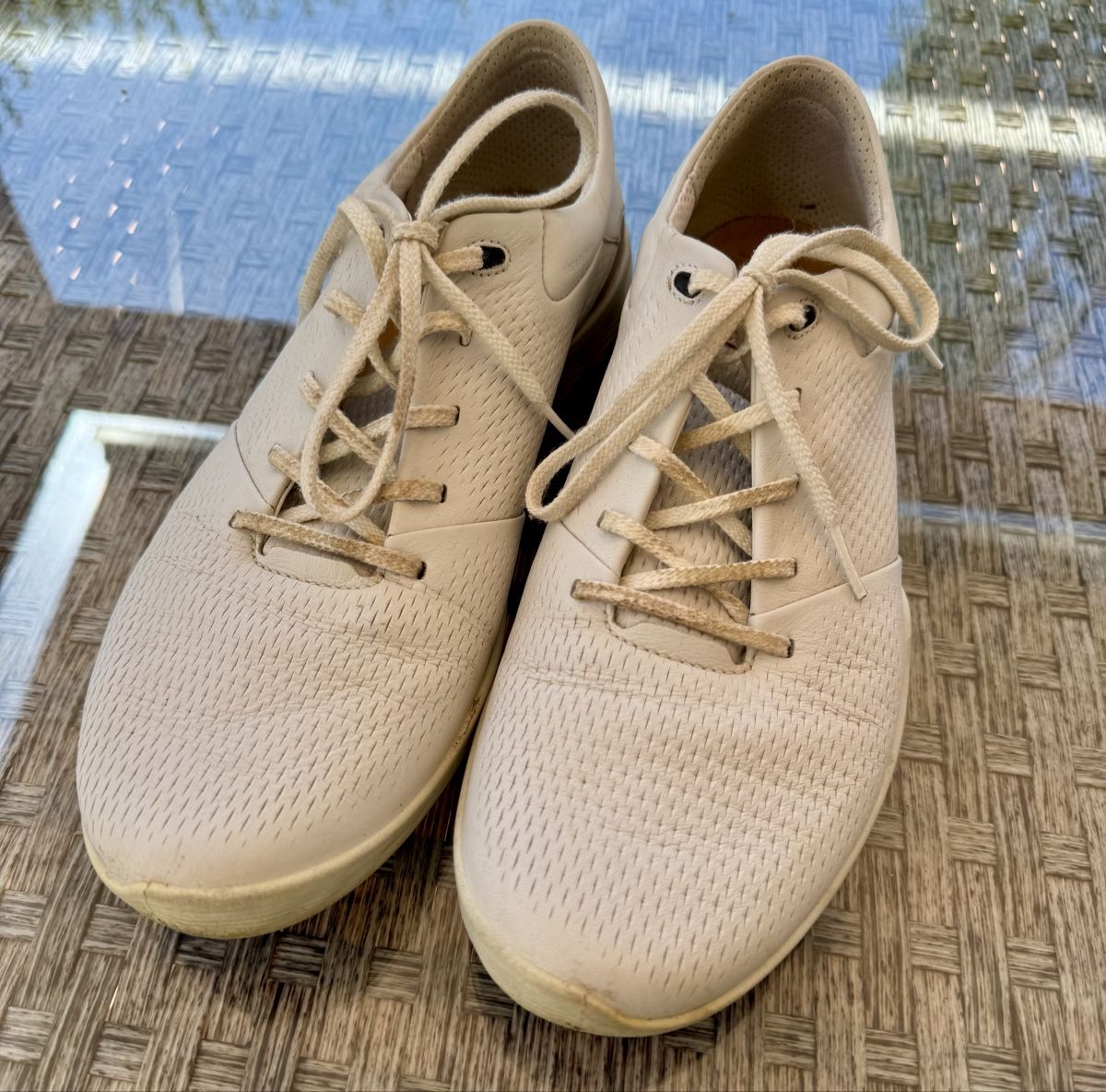 Ecco Scarpe da uomo: Ecco Golfschuh Grösse 43 – Usato da Beringen venduto da Nuoto 2