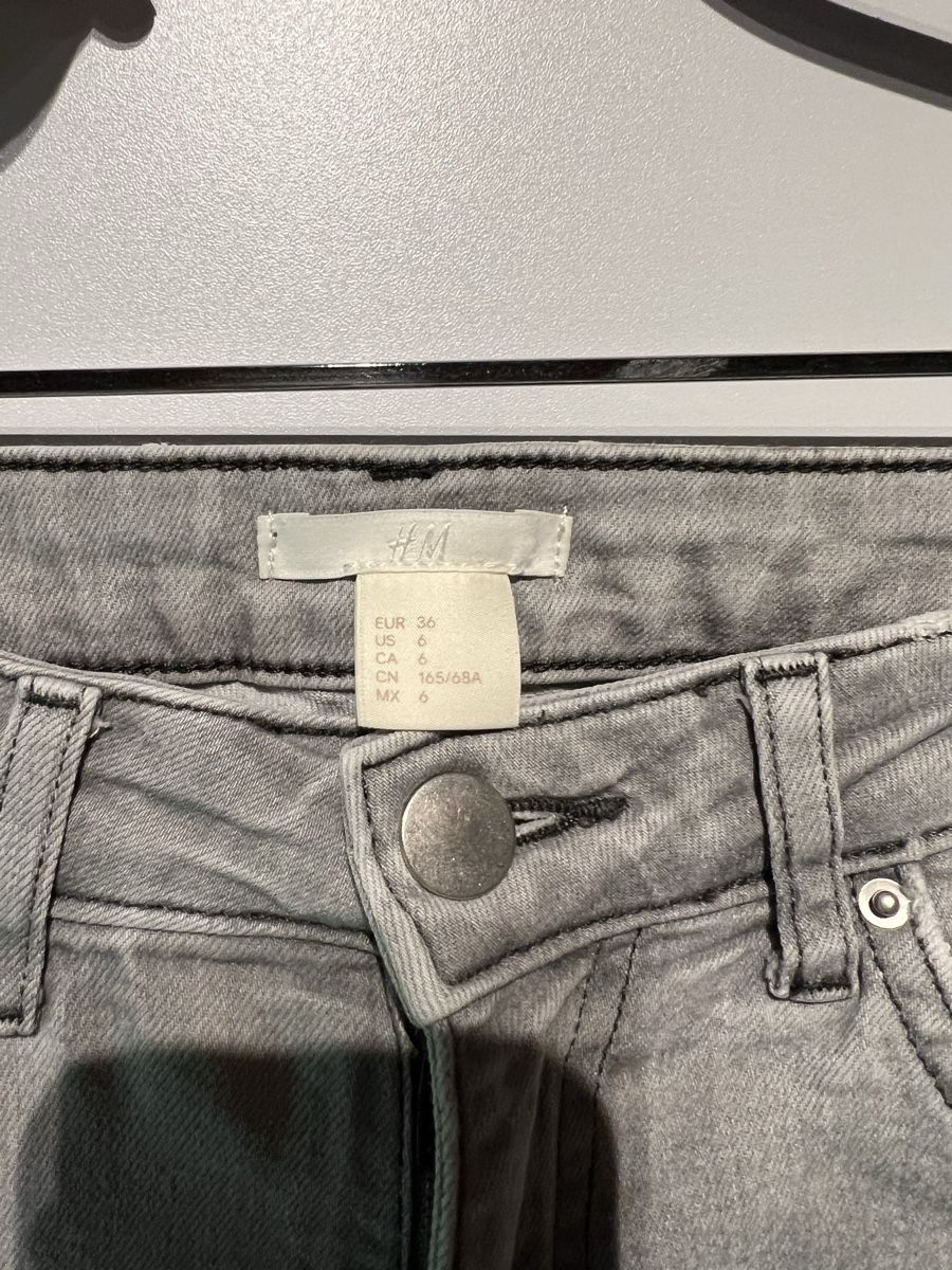 H&M Jeans: Jeans H&M Damen  – Gebraucht aus Fribourg von ank74 2
