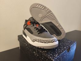 Air Jordan spizike low , dunkelgrau, Gr. 44 NEU