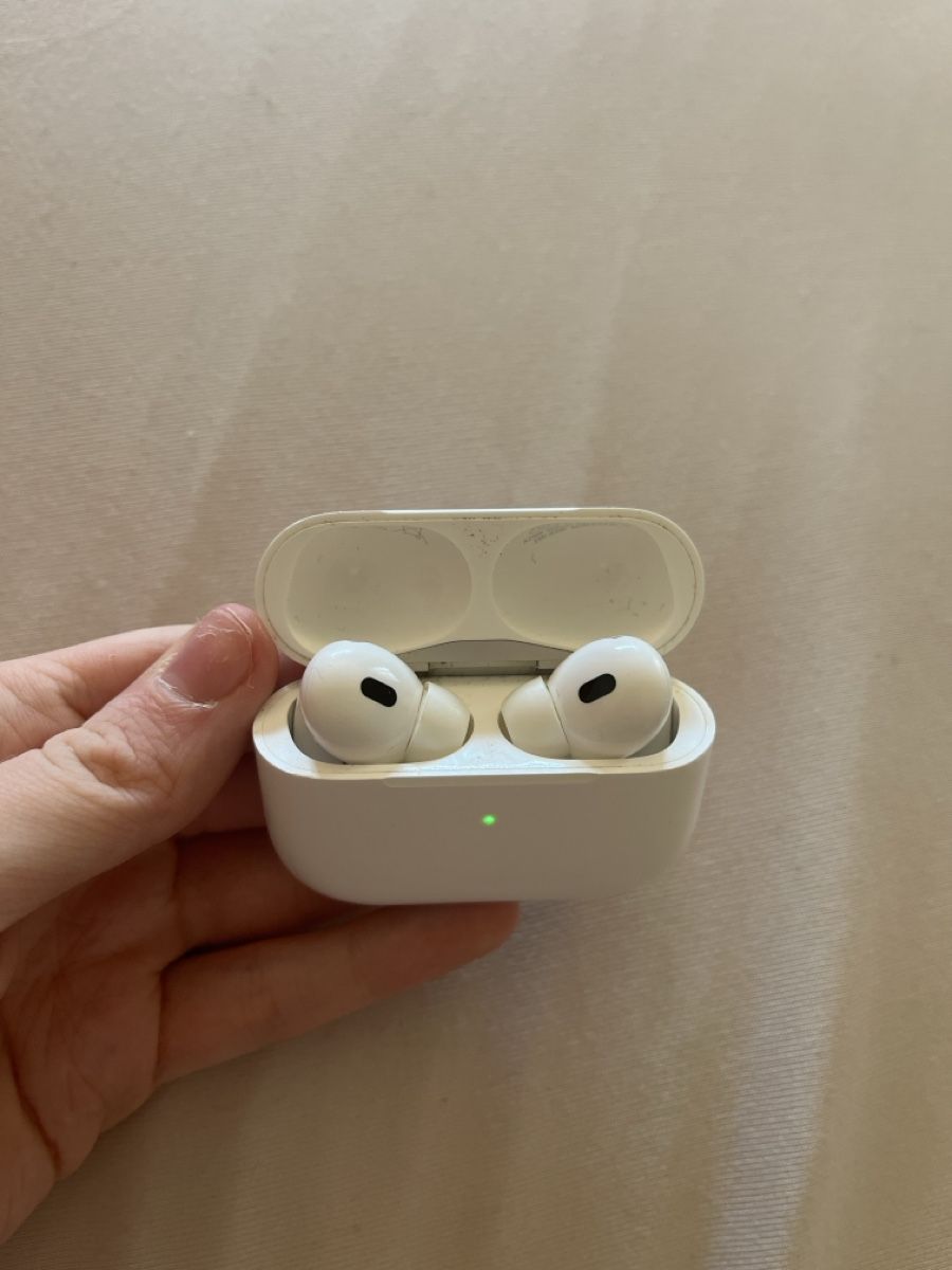 Apple Casques audio: AirPods Pro 2 – D'occasion à Pully par r_co25 1