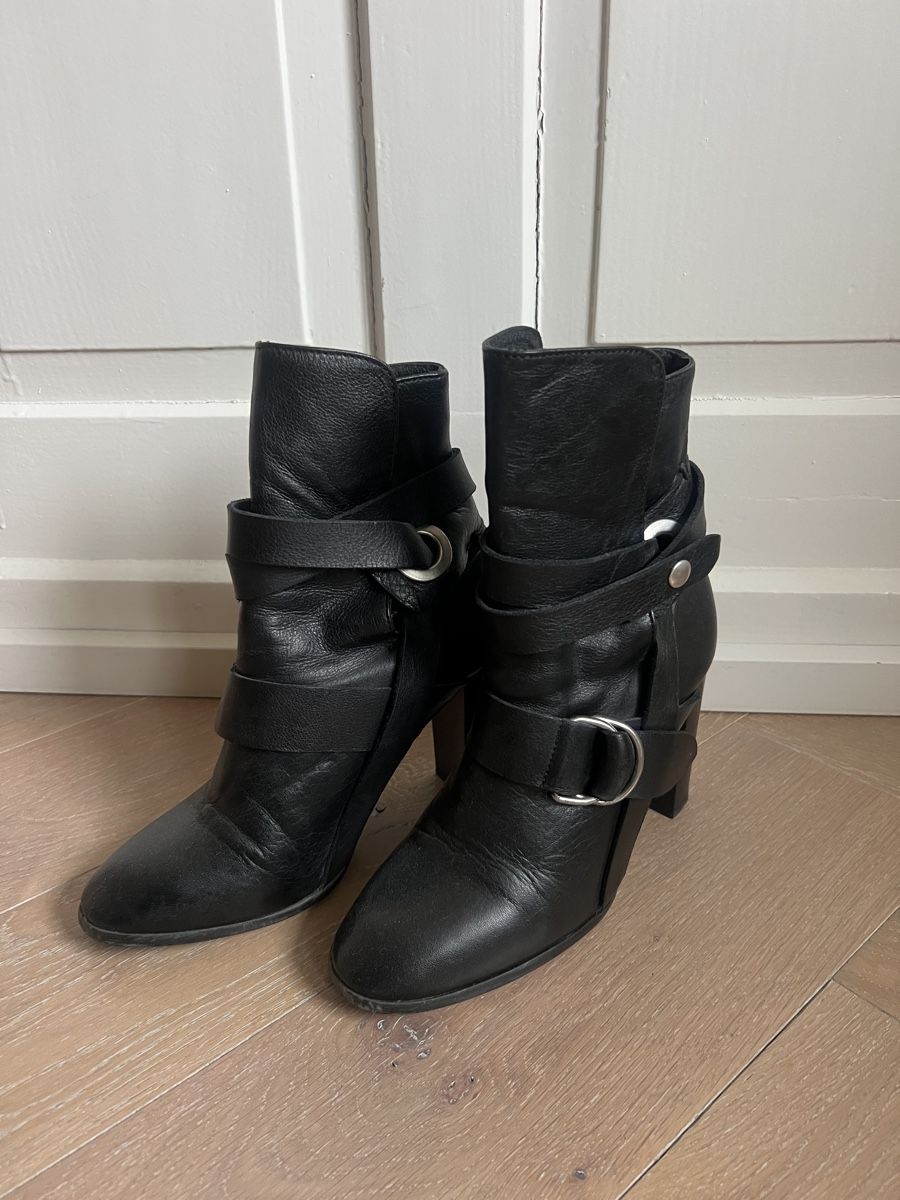 Topshop Scarpe da donna: Topshop booties with heels 39 – Usato da Zürich venduto da Mirouch