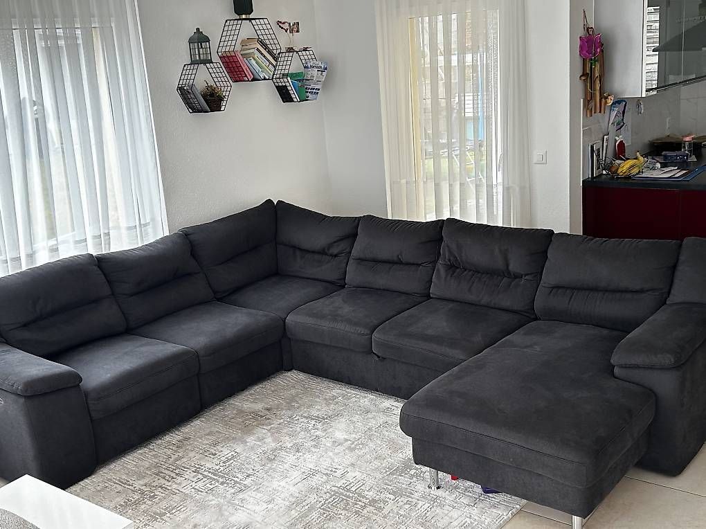 Divani: Ecksofa zu verkaufen  – Usato da Gurmels venduto da saba88 2